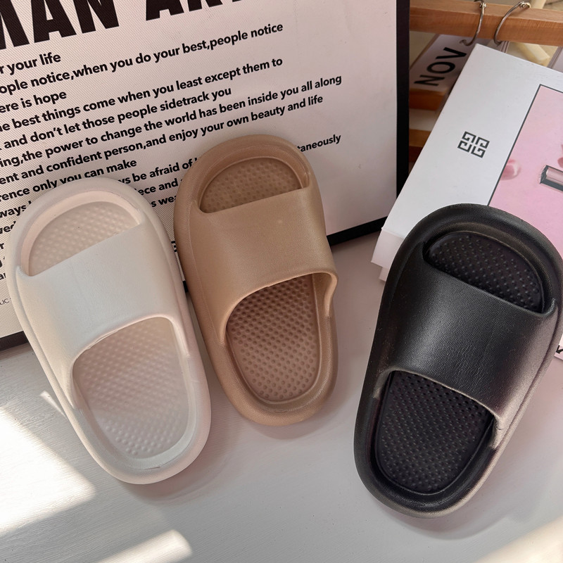 2026 New Summer Model Children's Eva Slippers for Boys and Girls, Outdoor Wear, 4cm Thick Sole, Soft and Comfortable, Non-Slip, for Home Use