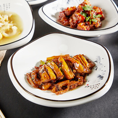 New Chinese Cuisine Hotel Ceramic Deep Plate, Xiang Cuisine Club Irregular Thick Edge Serving Plate, Hand-painted Hot and Cold Food Plate Wholesale