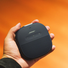 博士 SoundLink Micro 博士蓝牙扬声器 便携无线蓝牙音箱蓝色白色