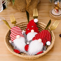 クリスマスの装飾用品の小人の刀のフォークのカバーの顔のない老人の刀のフォークの袋は世紀の境の新型のルドルフの食器のカバーを越えます。