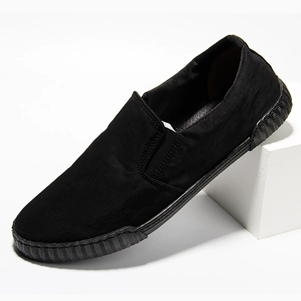 Full black