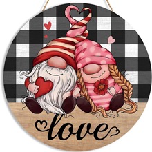 ���˹�����ǰ�T���ƺڰ�ˮţ����٪�����}ľ�ƚgӭ�¼ܘ����b�Ʒ