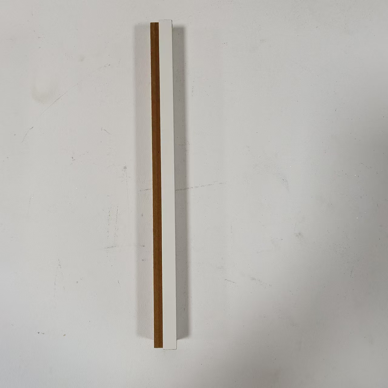 厂家定制直销密度板包覆线条相框生产线时尚简约