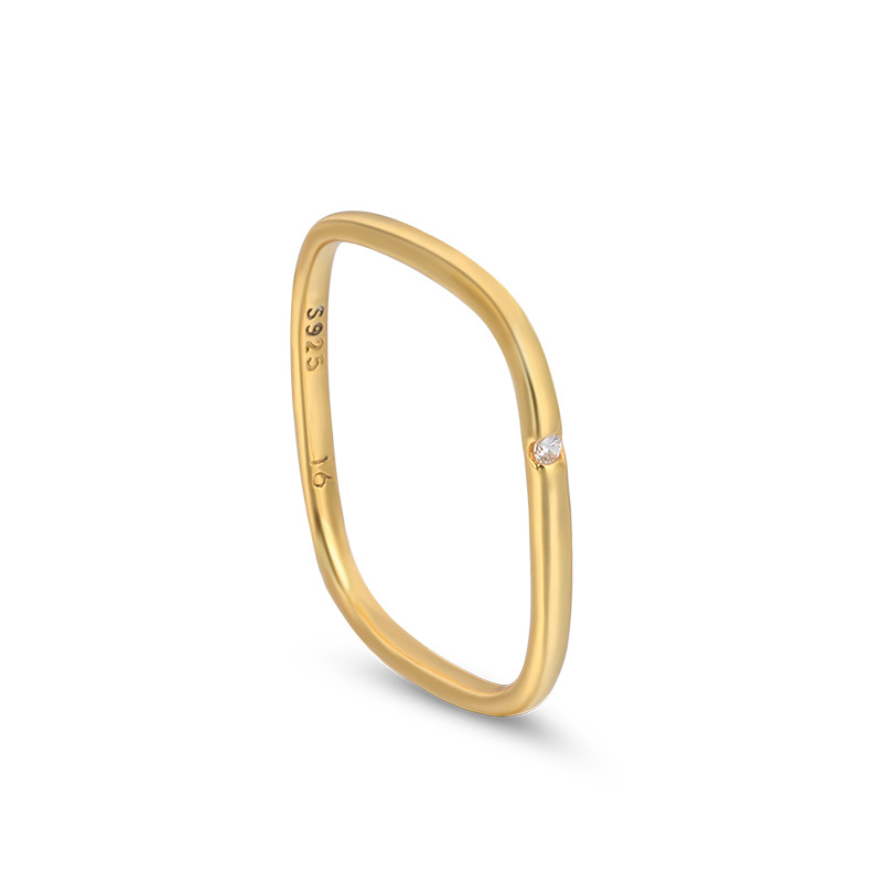 925 anillo cuadrado de plata esterlina de lujo ligero nicho simple en línea con el mismo anillo de anillo de diamante de alto nivel