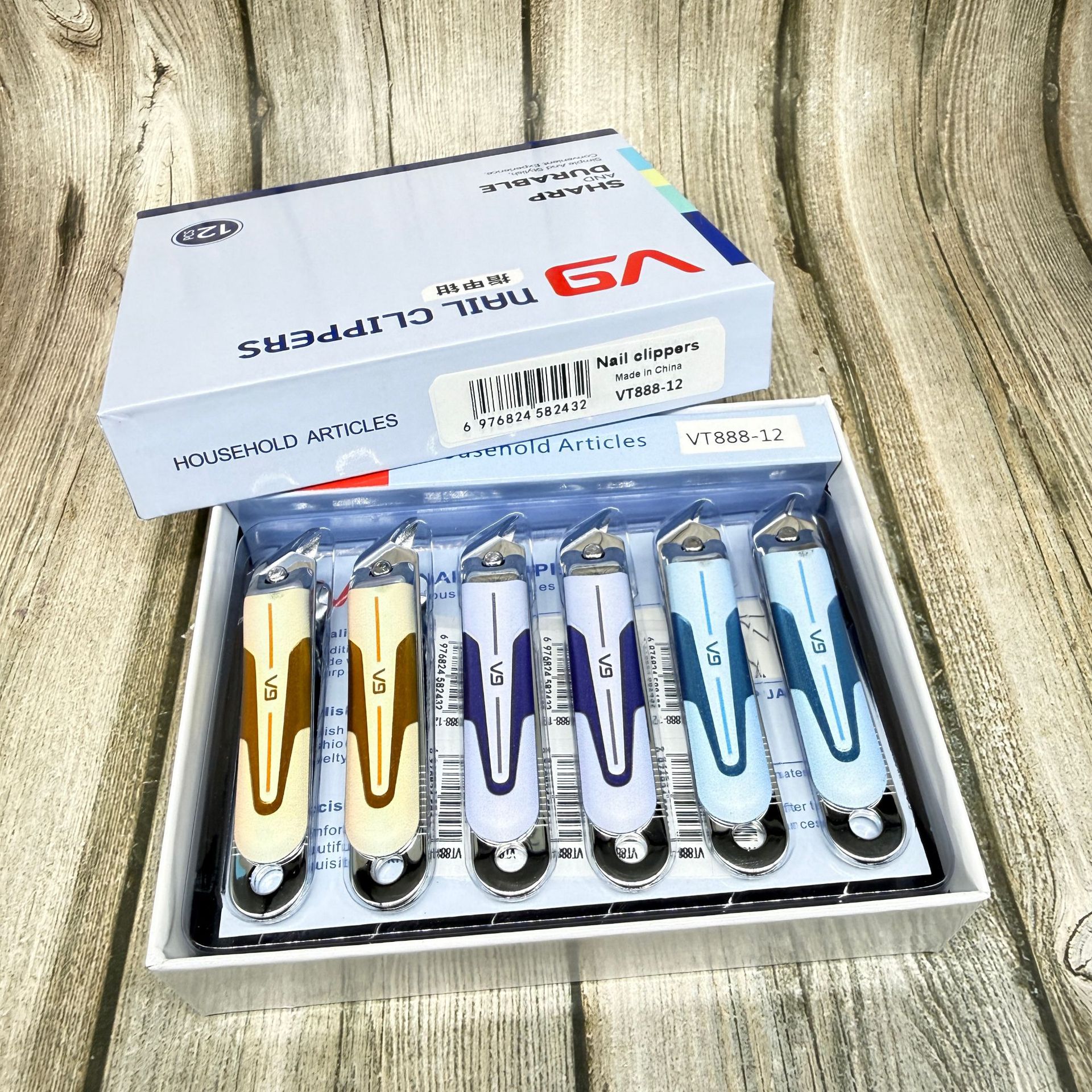 Nail Clippers V9 Anti-Splash Nail Clippers Durable Sharp Carbon Steel Toenail Clippers for Men and Women 12 Pieces Boxed