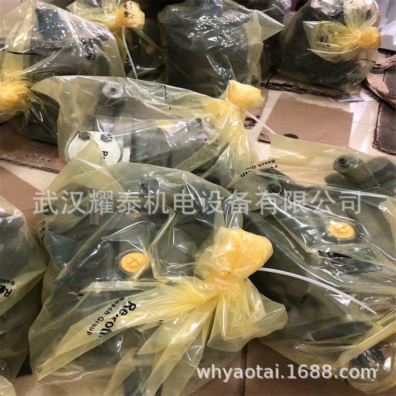 力士乐 柱塞泵  A10VSO18DFR1/31R-PPA12N00