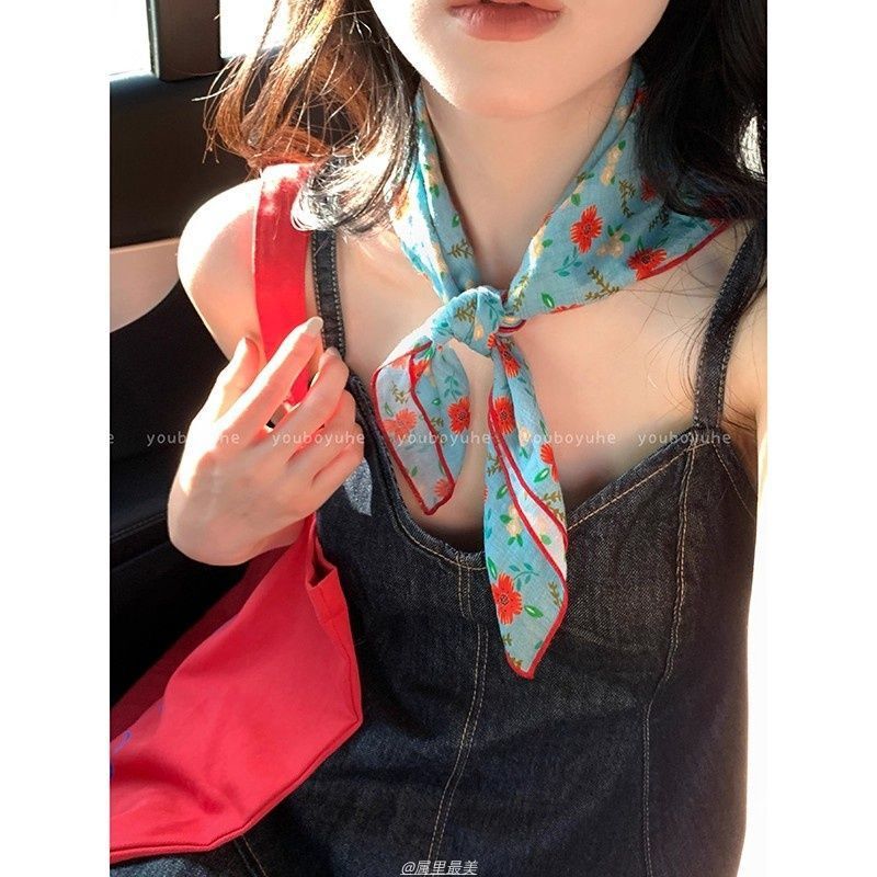Vacation-Style Floral Silk Scarf for Women, High-End Fashion, High-Quality Decorative Headscarf, Unique Niche Design, Waist Accessory