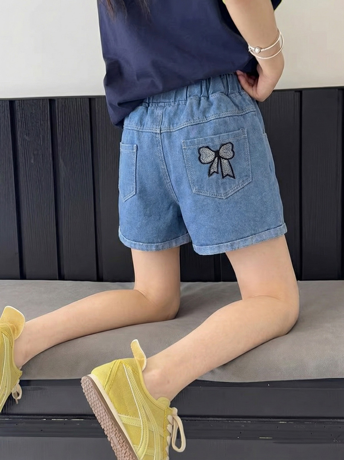 子供用デニムショートパンツメーカー卸売り女の子カジュアル薄いズボン夏の新型子供服ショートパンツ卸売りショートパンツ