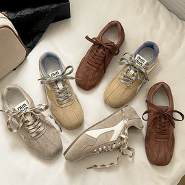 女式时装单鞋;女式皮靴;乐福鞋