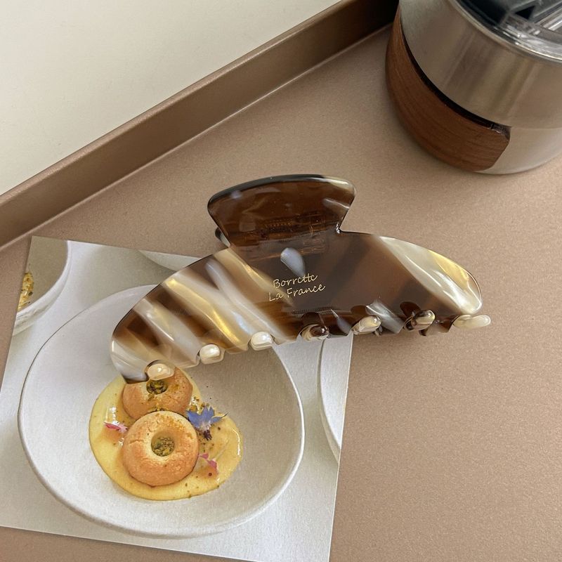 韓国ins秋冬美ラードはフランスのゴールドマークのチョコレート酢酸の髪をつかんで頭をつかんで飾ります。|undefined