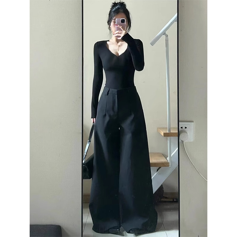 灰色修身长袖t恤女2025新款V领上衣秋冬内搭打底衫早秋天韩系穿搭|undefined