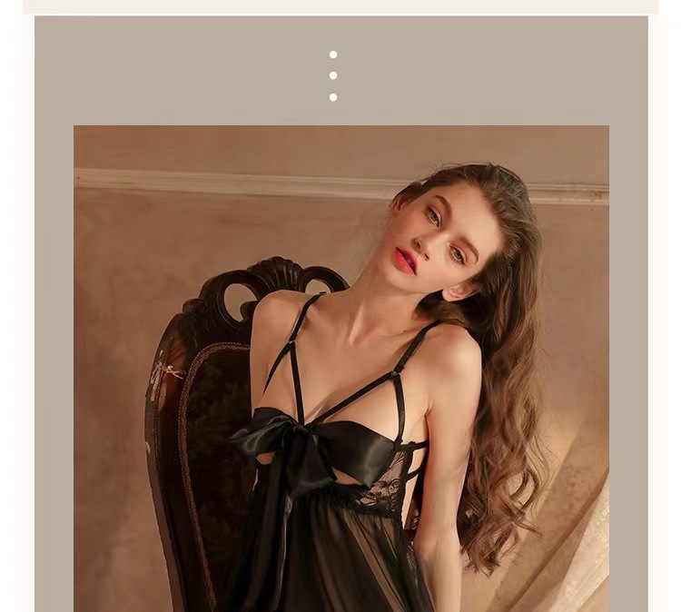 Black Polyester Babydoll Lingerie Set with Steel Push-up Bra and Open Front — detail image 4