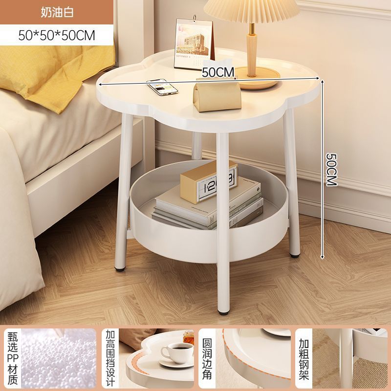 Mesa de cabezal de cama de hierro forjado almacena estantes para el dormitorio doméstico 2024 nuevo pequeño creativo cabezal de cama de aire de crema pequeño borde