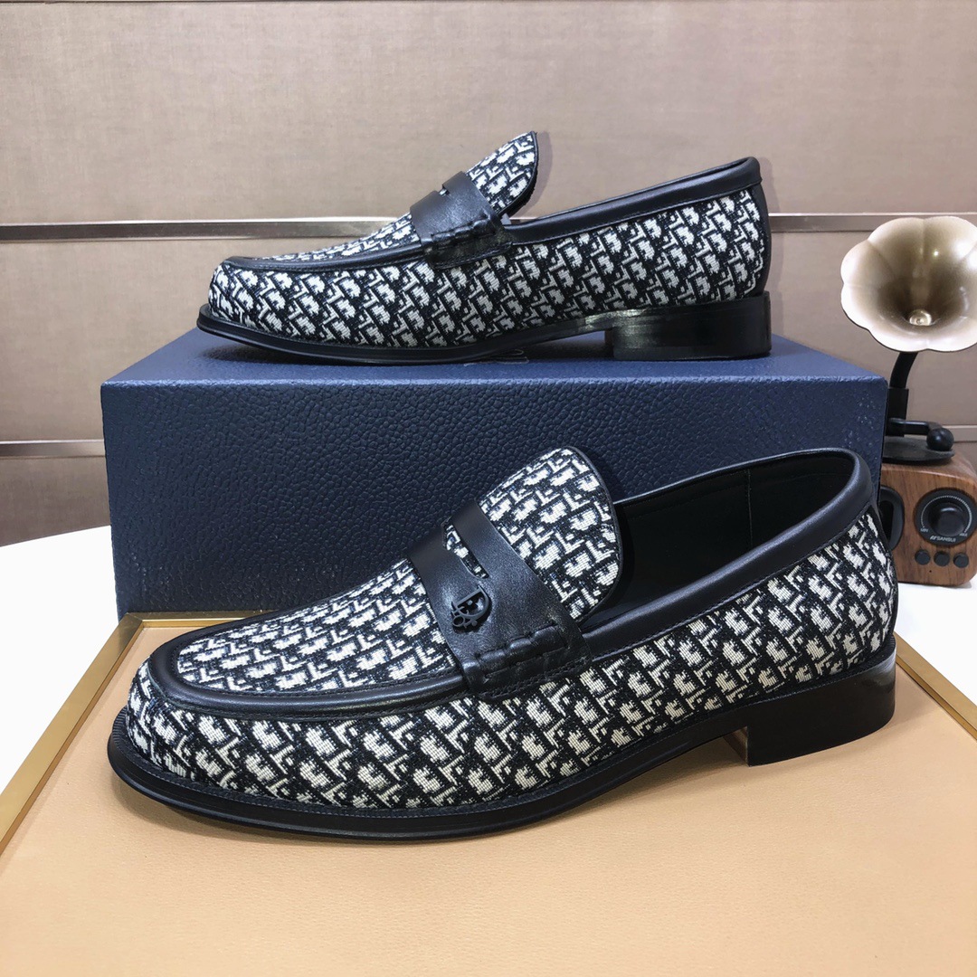 Kişi dəri ayaqqabı, yay üçün nəfəs alan loafer