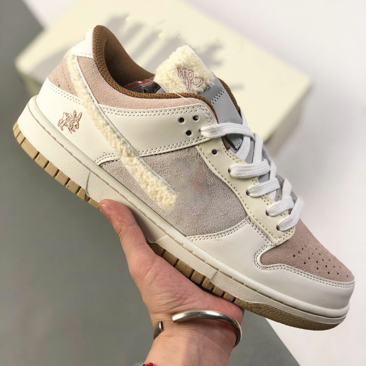 Pure Original Dunk Sb Sneakers Low-Top Retro Street Preppy Style Skateboard Shoes for Couples Versatile Casual Sports Shoes