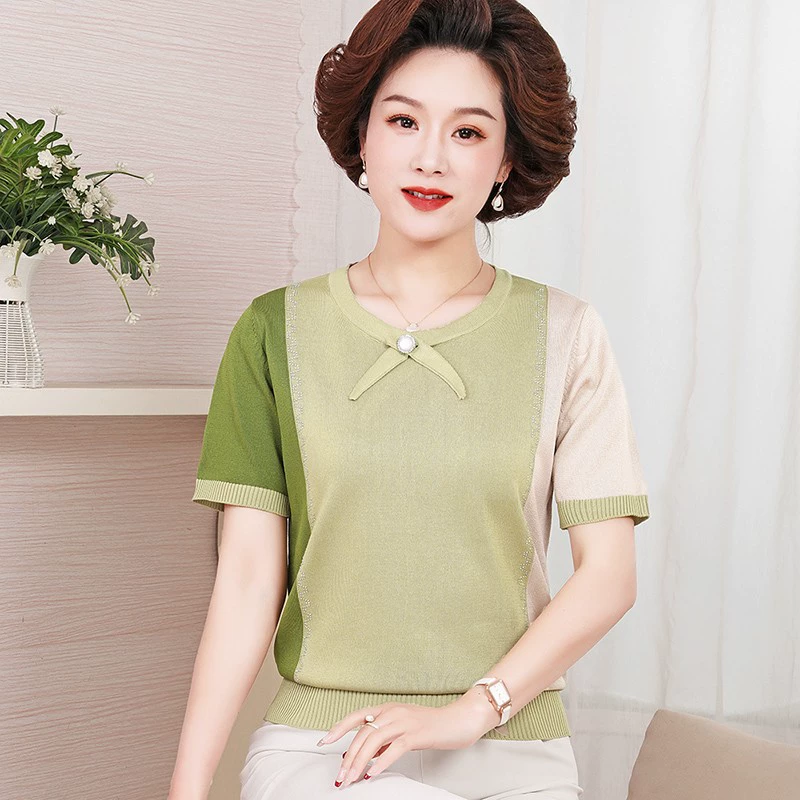 2025 Весенне-осенний модный вязаный свитер для мам, уменьшающий возраст, весенне-осенний новый осенний стильный топ для женщин среднего и пожилого возраста с круглым вырезом