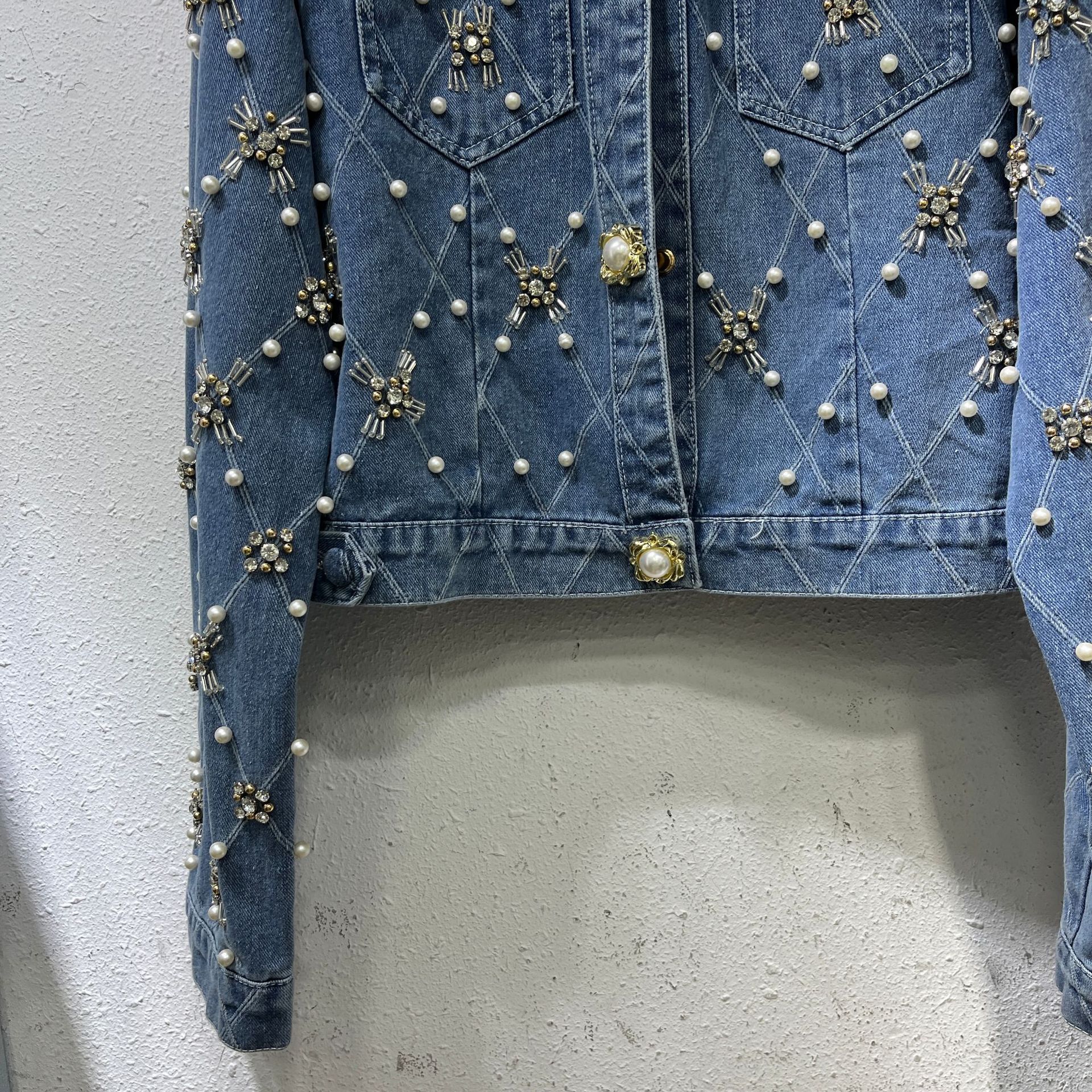 Women's Heavy Denim Jacket Loose Fit Versatile Winter Outerwear_voghion.com