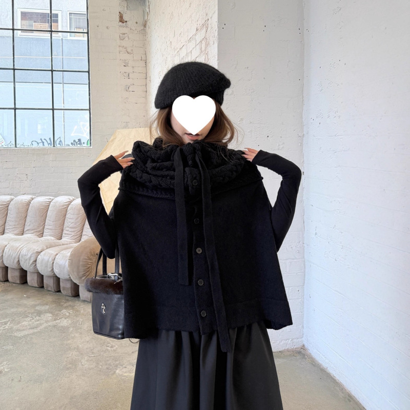 In-Stock Xz Private Label 100% Wool Cdg Dark Style Multi-Wear Cape Sweater Women's Top