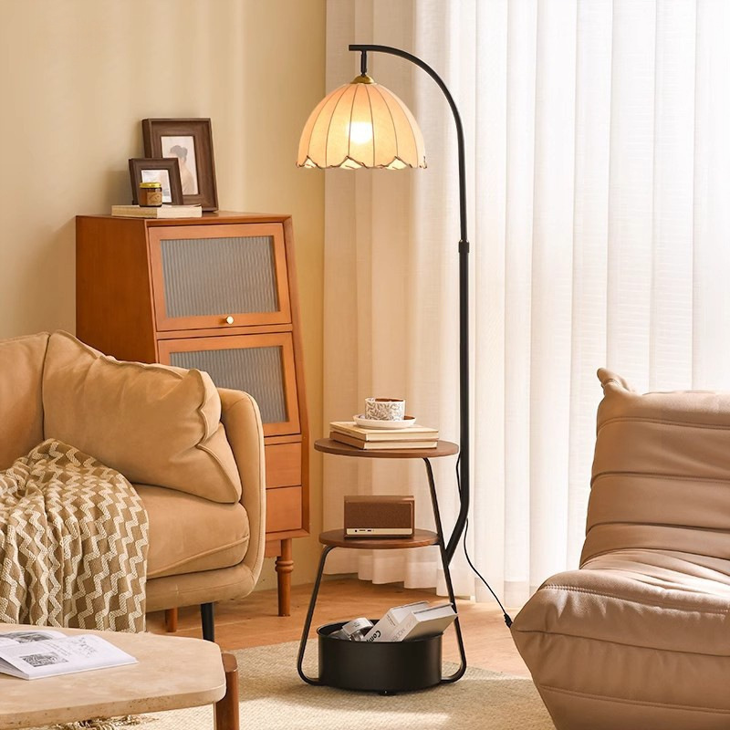 Second-Hand Living Room Floor Lamp, Creative Sofa Side, High-End Bedside Storage Coffee Table, Bedroom Retro Floor Lamp