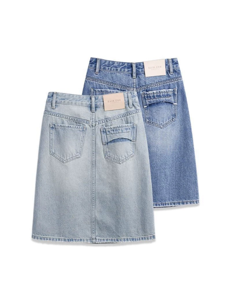 Denim skirt