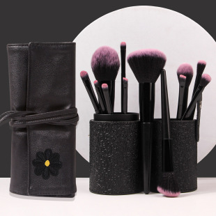 New 12 soft wool makeup brush suit portable makeup brush storage barrel brush grip powder strong net red brush