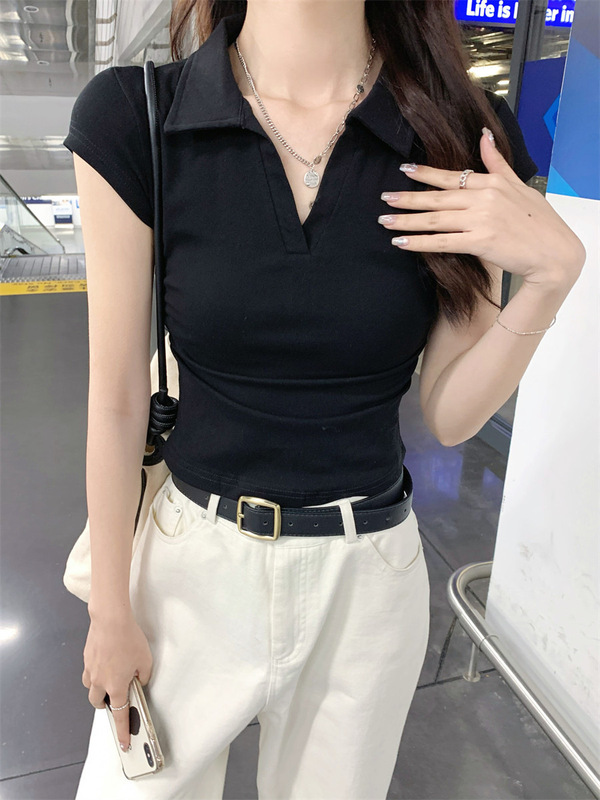 ギャルは腰のtシャツの半袖の女性の純欲の夏の2025新型の純色の女性の丸首の底のシャツの卸売りを収めます。|undefined