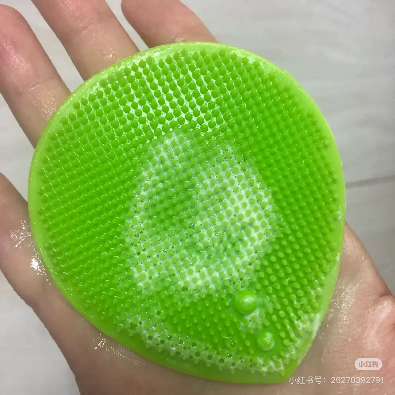 婴儿硅胶洗头刷子新生祛头垢洗发洗澡按摩头刷软硅胶洁面洗脸刷