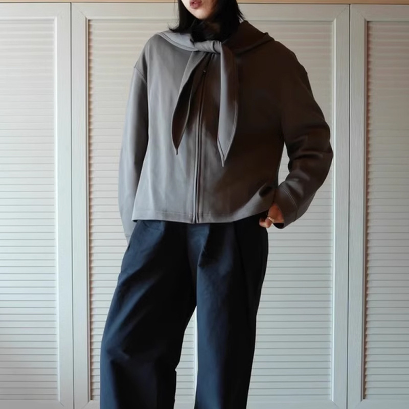 Korean-Style Lazy-Style Sweatshirt Jacket with a Relaxed Feel, Shawl Collar, Zip-Up Sweatshirt, Faux Two-Piece, Navy Collar, Loose Top