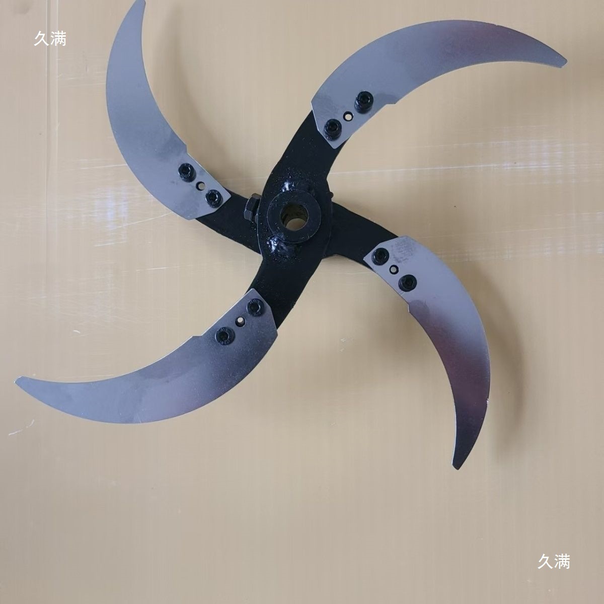 热卖中用碎菜机刀片刀架一套可碎菜可打草庭好帮手装配碳钢