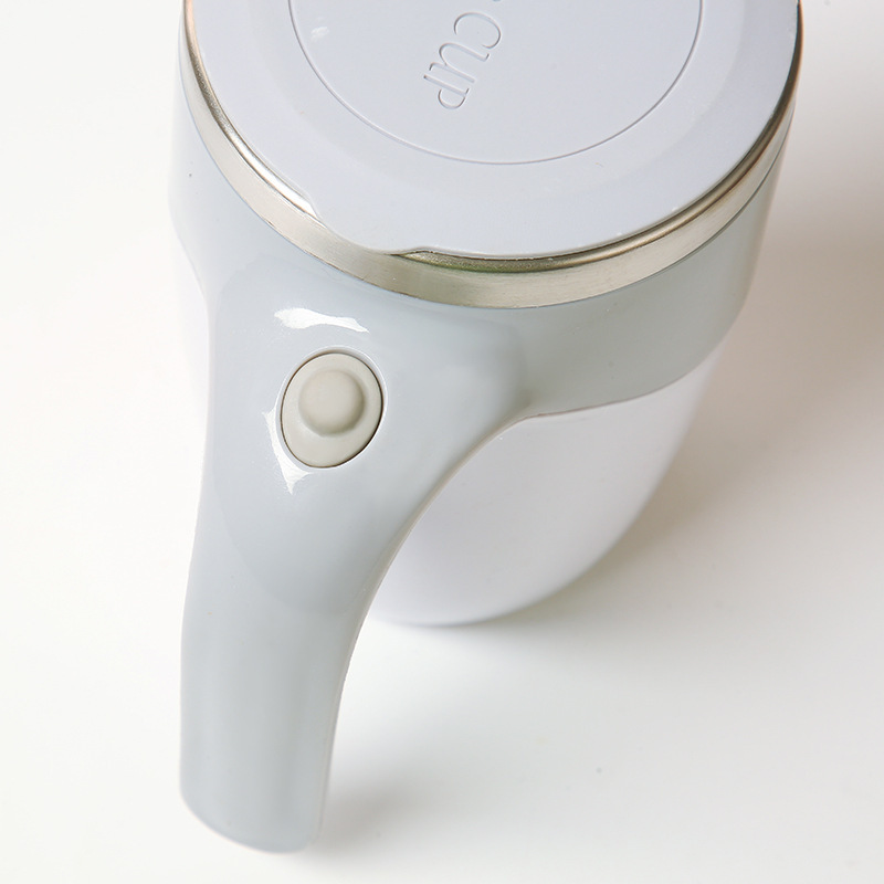 Multifuncional automático de acero inoxidable recargable taza de café perezosa de oficina de fabricación de taza rotatoria magnética