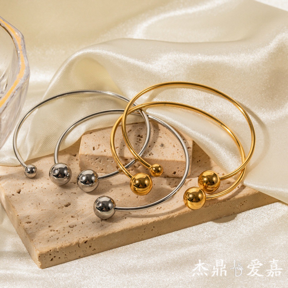 2023 nuevo estilo de moda celebridad en línea INS diseño 18K chapado en oro de acero inoxidable bola abierta pulsera joyería al por mayor