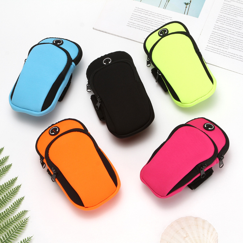 Solid Color Sports Wrist Phone Arm Bag display picture 5