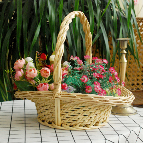 New wicker flower baskets, rattan dance props, performance baskets, wedding size flower baskets, flowers and fruit baskets, woven baskets