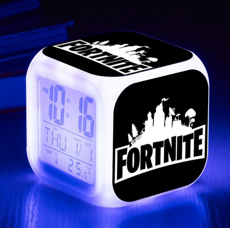 Reloj Despertador Infantil Cuadrado con Cambio de Color