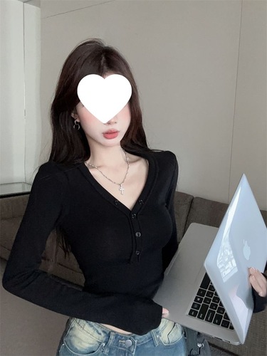 260g Fleece Women's T-Shirt with Straight Shoulder, Long Sleeve, Buttoned V-Neck Top for Autumn/Winter, Basic Layering Blouse, Innerwear Shirt