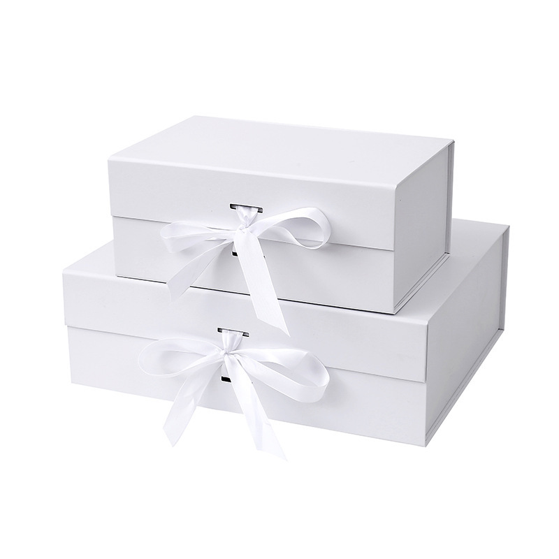 Cinta plegable caja en stock caja de regalo caja vacía al por mayor comercio exterior transfronterizo Flip magnético universal de una sola pieza logotipo personalizado