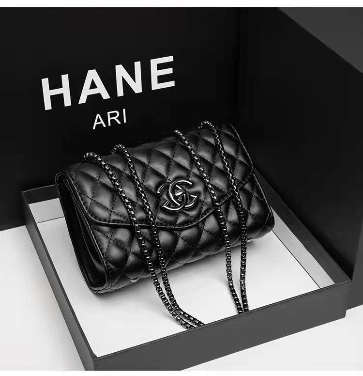 b8520cfe70eebf95606dd9f07b30d4