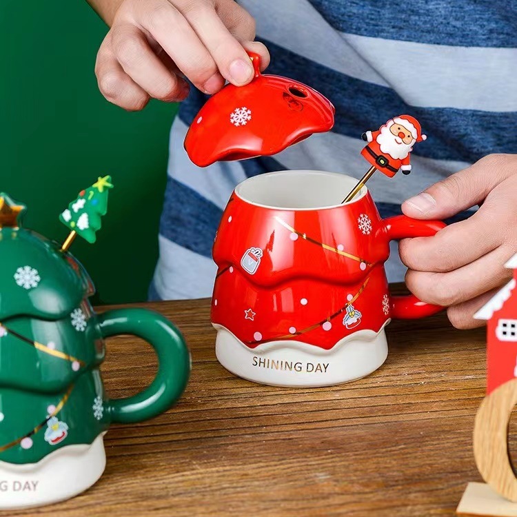 Creativa forma de árbol de Navidad taza alivio personalidad de alto valor taza de bebida de cerámica amantes de regalo taza de café