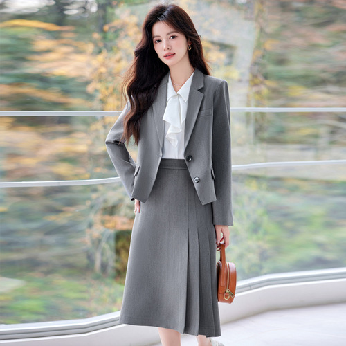 Gray suit suit for female spring and autumn college students, teaching interview wear, small pleated skirt, temperament, professional formal wear