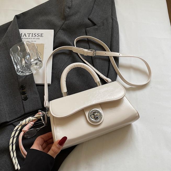 Bolso de mano popular de comercio exterior retro de piel de cera de aceite 2025 nuevo nicho de moda bolso de hombro bolso de moda universal