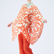 三宅披肩外套专柜品质高级感印花套头百搭防晒衣气质时尚丝巾外搭