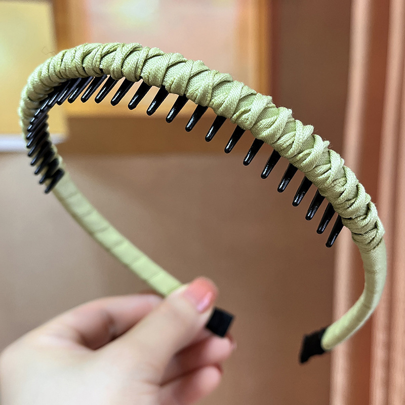 新しいレトロなラインストーンツイストヘッドバンド、ハイエンドでエレガントなヘッドバンド、ヘアピン、女性用インターネットセレブスタイルのつば広ヘアプレス洗顔フープ|undefined