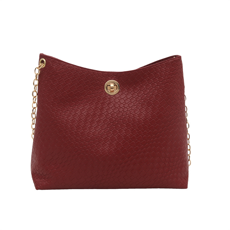 Moda coreana simple retro personalidad bolso de cadena de invierno 2024 nueva textura casual bolso de hombro axilar