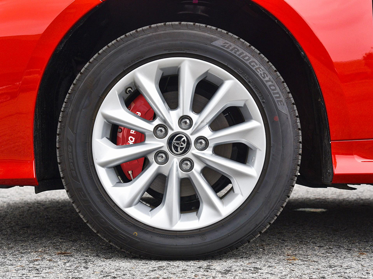 Suitable for Toyota Reiz, Asia Dragon, Yaris, Caliper Cover, Camry, Prado, Crown, Land Cruiser Brake Modification Shell