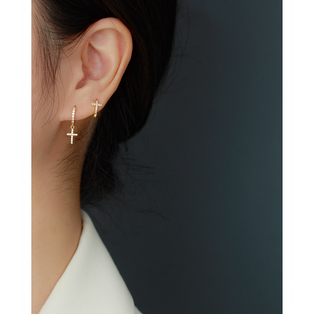 1 Pair Quantity 1 Pair 925 Sterling Silver Cross Zircon Electroplating 18K Real Gold Plated Platinum Plated Earrings Ear Studs