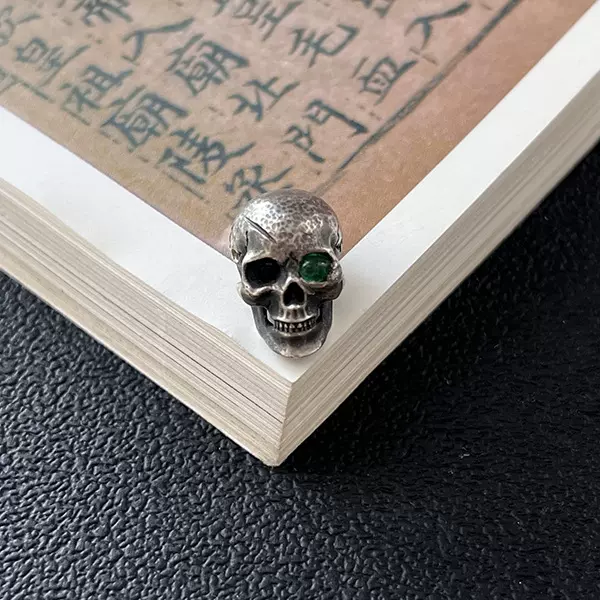 天使原创国风复古骷髅头配饰高级感男女款时尚饰品厂家直销