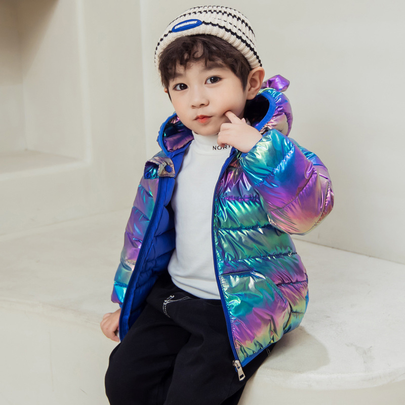 2023 Otoño e Invierno ropa acolchada de algodón para niños nuevos niños y niñas Bebé Ropa acolchada de algodón para niños colorido abrigo desechable cálido de algodón acolchado