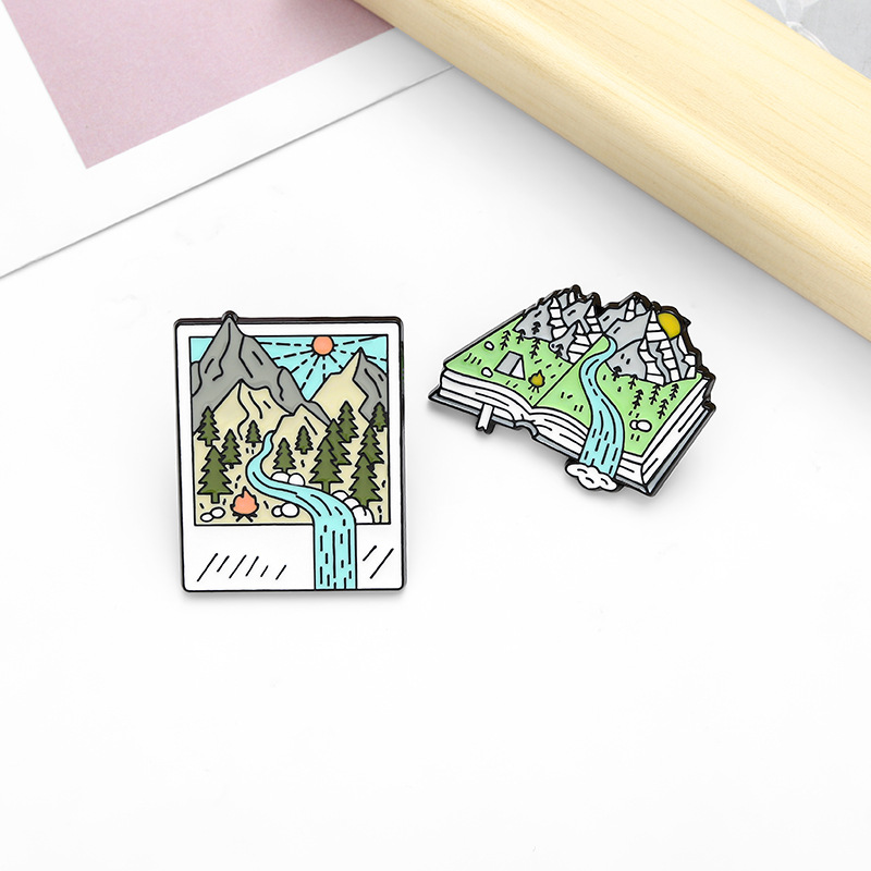 Stoving Varnish Design Fashion Style Fashion Pin Mountain Alloy Stoving Varnish Unisex Brooches