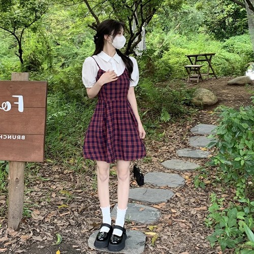 Women's Summer College Style Puff Sleeve Dress with High-Quality Texture, Petite and Elegant, Waist Cinching, Two-Piece Plaid Short Skirt