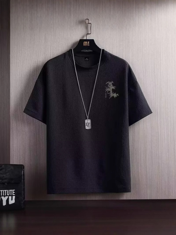 新しいプリントアイスシルク半袖Tシャツメンズ夏ラウンドネックトレンディな薄い半袖Tシャツボトリングシャツトップ服|undefined